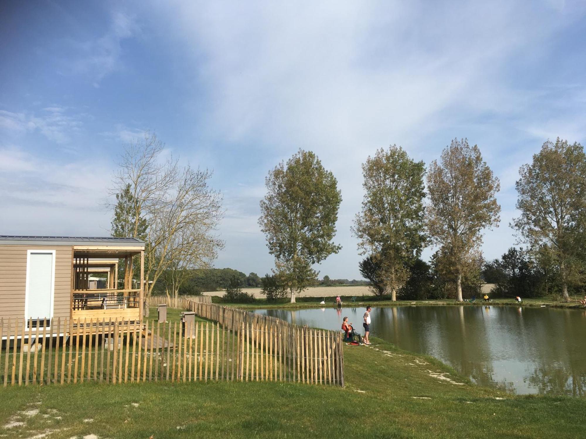 Camping La Haie Penee **** Saint-Quentin-en-Tourmont Zewnętrze zdjęcie