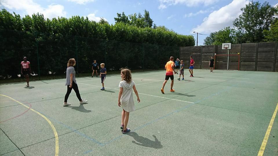 Camping La Haie Penee **** Saint-Quentin-en-Tourmont Zewnętrze zdjęcie